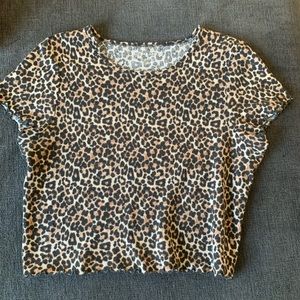 American Eagle Leopard/Cheetah Crop Top